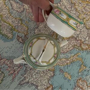 Vintage sugar/creamer hand painted.